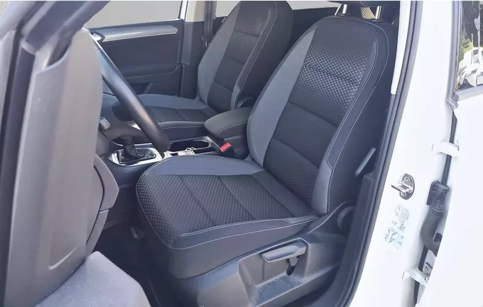 VOLKSWAGEN TOURAN 1.5 TSI EVO 150 DSG7 5pl Active extérieur trois quart arrière droit 2129263