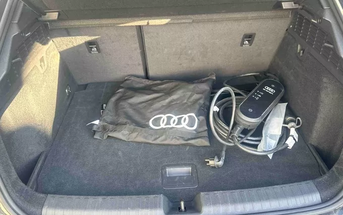 AUDI A3 Sportback TFSI e Hybride rechargeable 204 S tronic 6 S line photo 10 2131829