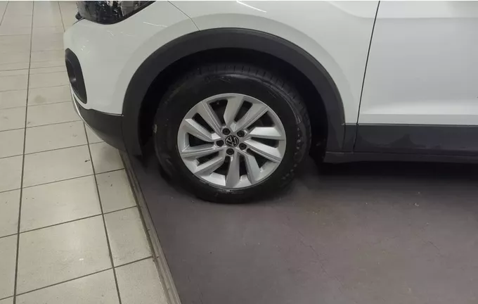 VOLKSWAGEN T-CROSS 1.0 TSI 95 Start/Stop BVM5 Life Tech photo 12 2123154