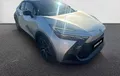 Miniature TOYOTA C-HR Hybride 2.0L AWD-i GR Sport extérieur trois quart avant droit 159304