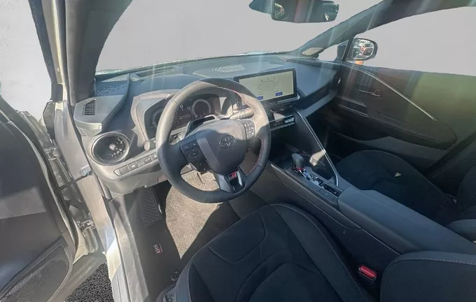 TOYOTA C-HR Hybride 2.0L AWD-i GR Sport photo 11 159304