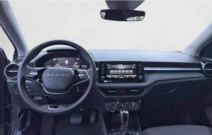 SKODA FABIA 1.0 TSI 116 ch EVO 2 DSG7 Selection extérieur trois quart avant droit 2125063