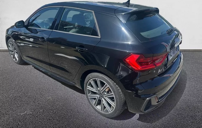 AUDI A1 Sportback 30 TFSI 110 ch BVM6 S Line extérieur trois quart arrière gauche 2128671