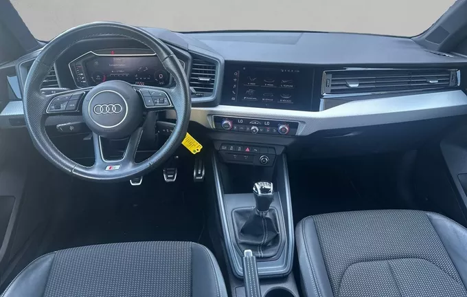 AUDI A1 Sportback 30 TFSI 110 ch BVM6 S Line photo 18 2128671