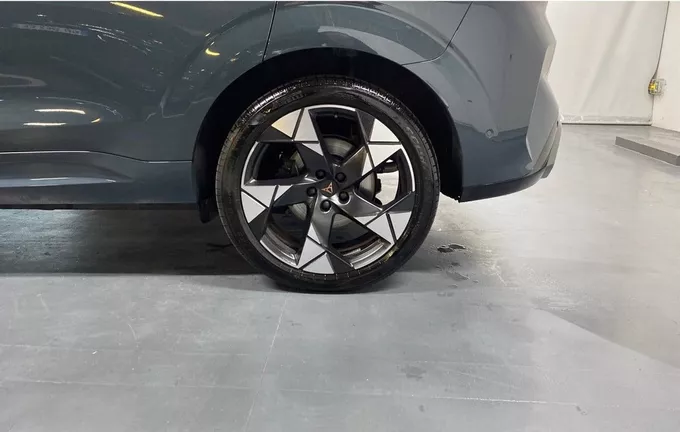 CUPRA TERRAMAR 1.5 eHybrid 272 ch DSG6 VZ photo 12 2126883