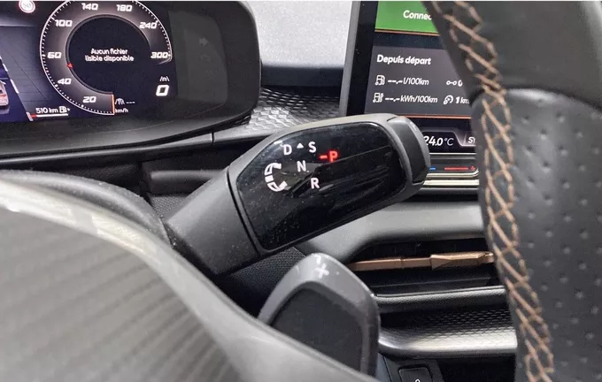 CUPRA TERRAMAR 1.5 eHybrid 272 ch DSG6 VZ photo 16 2126883