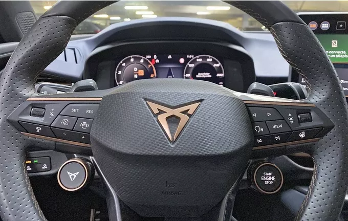 CUPRA TERRAMAR 1.5 eHybrid 272 ch DSG6 VZ photo 19 2126883
