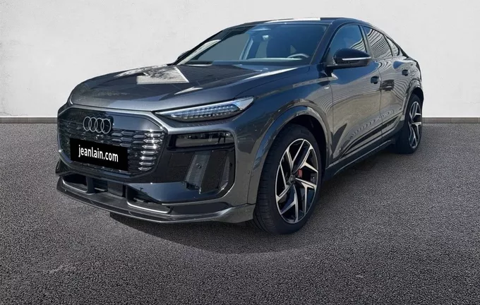 AUDI Q6 E-TRON SPORTBACK 428 ch 100 kWh quattro Competition extérieur trois quart avant gauche 5621
