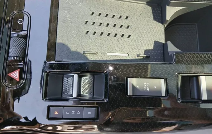 CITROEN C5 AIRCROSS Hybride Rechargeable 225 ch e-EAT7 Max photo 14 991193