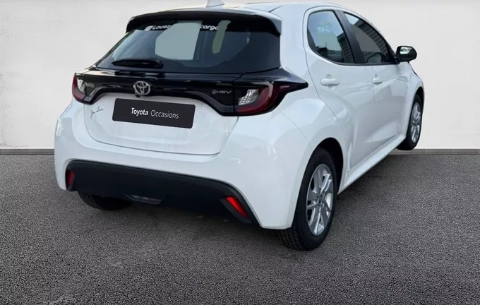 TOYOTA YARIS Hybride 116h Dynamic extérieur trois quart arrière droit 1103104