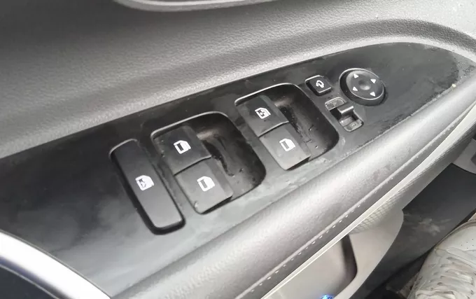 HYUNDAI BAYON 1.0 T-GDi 100 DCT-7 Hybrid 48V Intuitive photo 20 14081