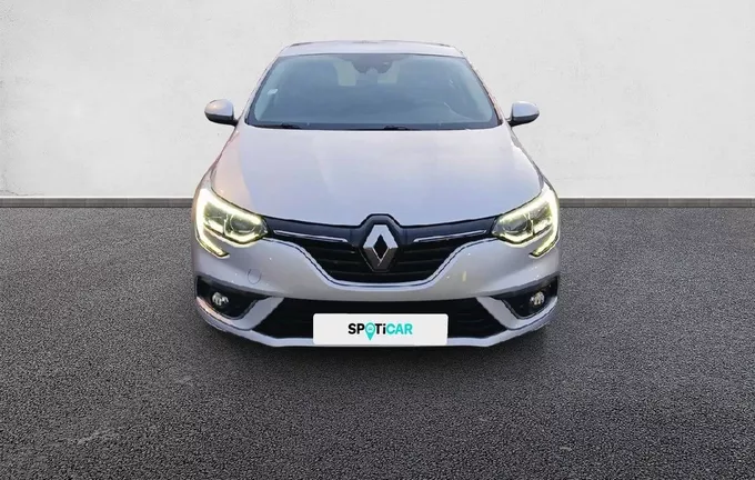 RENAULT MEGANE Mégane IV Berline Blue dCi 115 EDC Business extérieur avant 944523