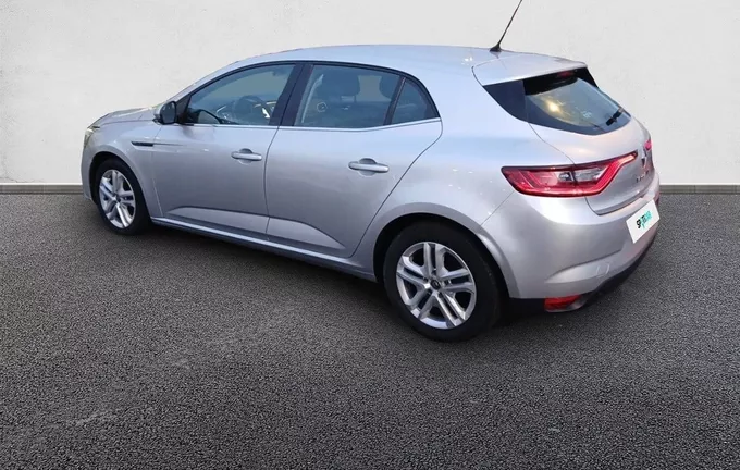RENAULT MEGANE Mégane IV Berline Blue dCi 115 EDC Business extérieur trois quart arrière gauche 944523