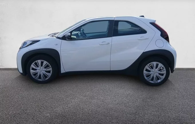 TOYOTA AYGO X 1.0 VVT-i 72 Dynamic extérieur côté gauche 1103608