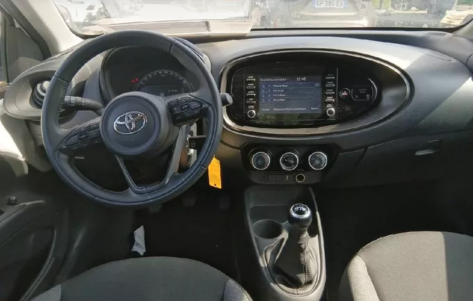TOYOTA AYGO X 1.0 VVT-i 72 Dynamic photo 18 1103608