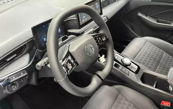 MG MG3 1.5 L Hybrid+ 195 ch Luxury photo 12 7609