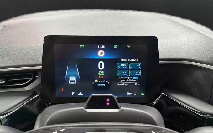 MG MG3 1.5 L Hybrid+ 195 ch Luxury photo 14 7609