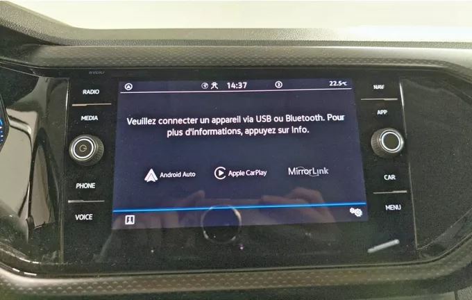 VOLKSWAGEN T-CROSS 1.0 TSI 95 Start/Stop BVM5 Life Tech photo 15 2130121
