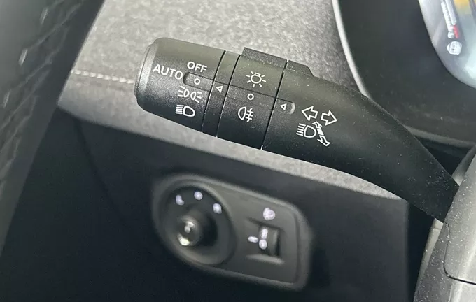 MG ZS 1.5 L Hybrid+ 197 ch Comfort photo 19 601170