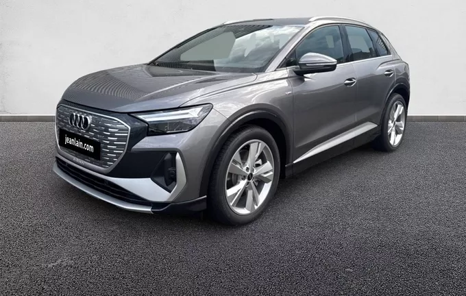 AUDI Q4 E-TRON 45 285 ch 82 kWh extérieur trois quart avant gauche 4852