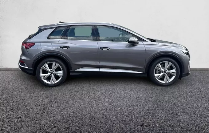 AUDI Q4 E-TRON 45 285 ch 82 kWh extérieur côté droit 4852