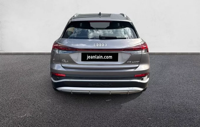 AUDI Q4 E-TRON 45 285 ch 82 kWh extérieur arrière 4852
