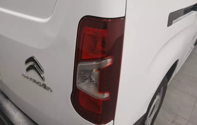 CITROEN BERLINGO VAN XL 950 BLUEHDI 100 S&S DRIVER photo 17 945954