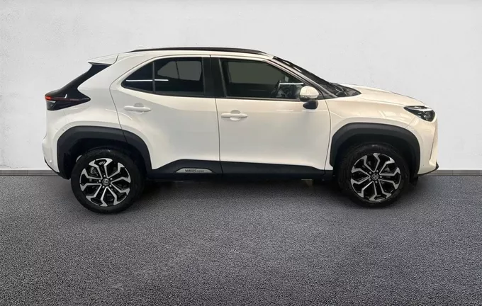 TOYOTA YARIS CROSS Hybride 116h AWD-i Design extérieur côté droit 1103506