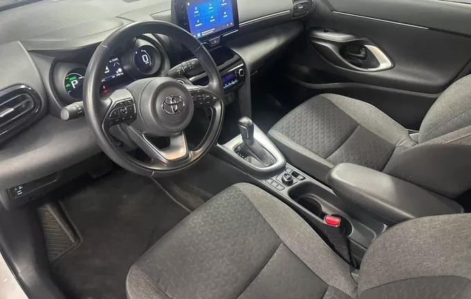 TOYOTA YARIS CROSS Hybride 116h AWD-i Design photo 11 1103506
