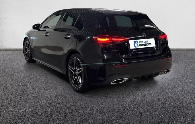 MERCEDES CLASSE A 200 AMG Line extérieur trois quart arrière gauche 2127816