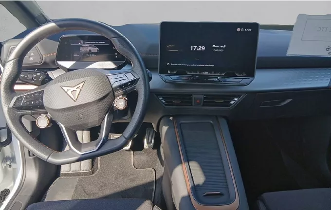 CUPRA BORN 230 ch - Batterie XL extérieur trois quart avant droit 2130957