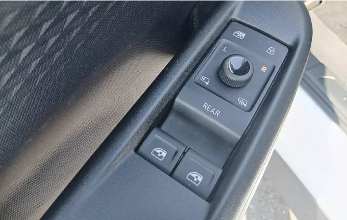 CUPRA BORN 230 ch - Batterie XL photo 17 2130957