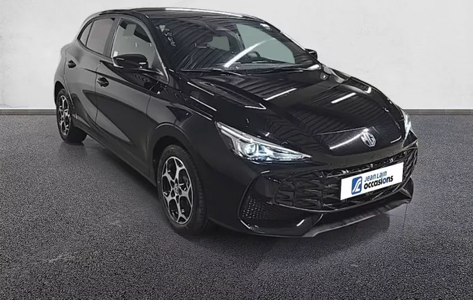 MG MG3 1.5 L Hybrid+ 195 ch Luxury extérieur trois quart avant droit 601153