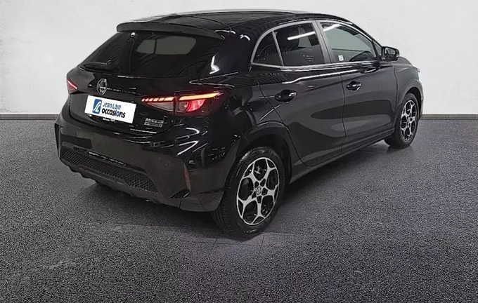 MG MG3 1.5 L Hybrid+ 195 ch Luxury extérieur trois quart arrière droit 601153