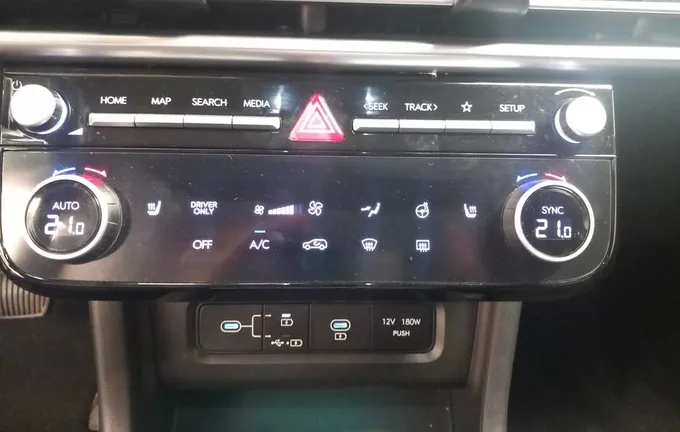 HYUNDAI TUCSON 1.6 T-GDI 253 Plug-in BVA6 Creative photo 19 13927