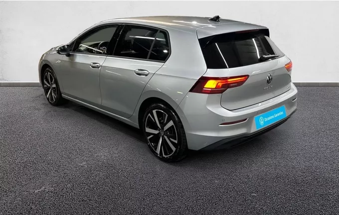VOLKSWAGEN GOLF 1.5 eTSI EVO2 116 DSG7 VW Edition photo 11 2131850