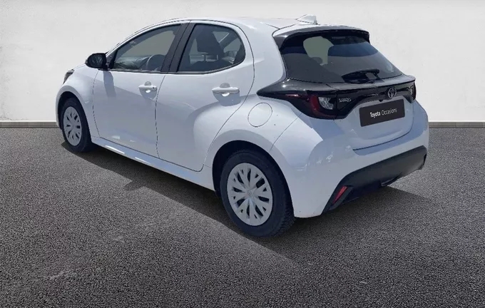 TOYOTA YARIS Hybride 116h Active extérieur trois quart arrière gauche 1103635