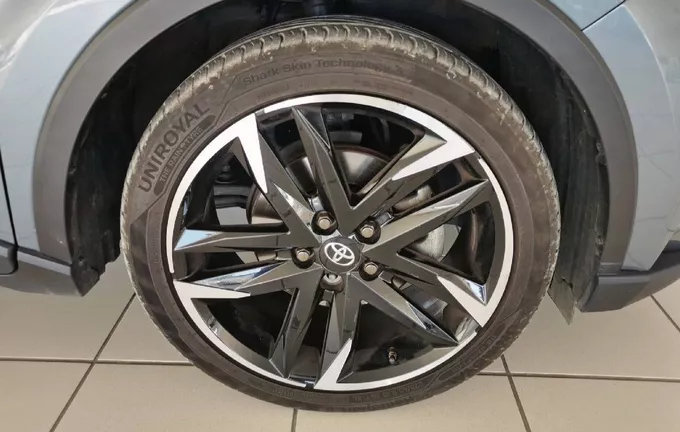 TOYOTA C-HR Hybride 2.0L GR-Sport photo 9 460617