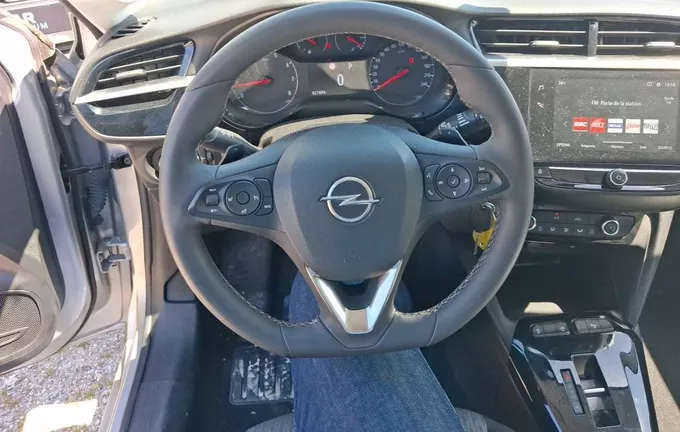 OPEL CORSA 1.2 Turbo 100 ch BVA8 Elegance Business photo 9 945575