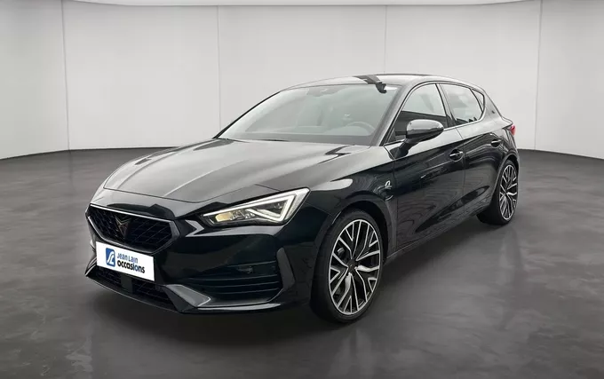 CUPRA LEON 1.4 e-HYBRID 245 ch DSG6 VZ extérieur trois quart avant gauche 