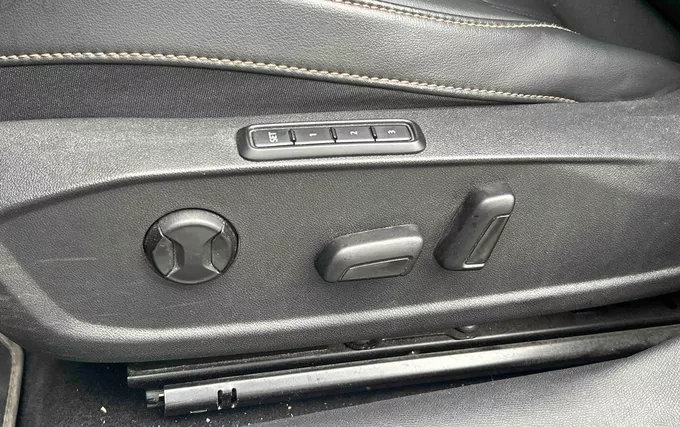 CUPRA LEON 1.4 e-HYBRID 245 ch DSG6 VZ photo 9 