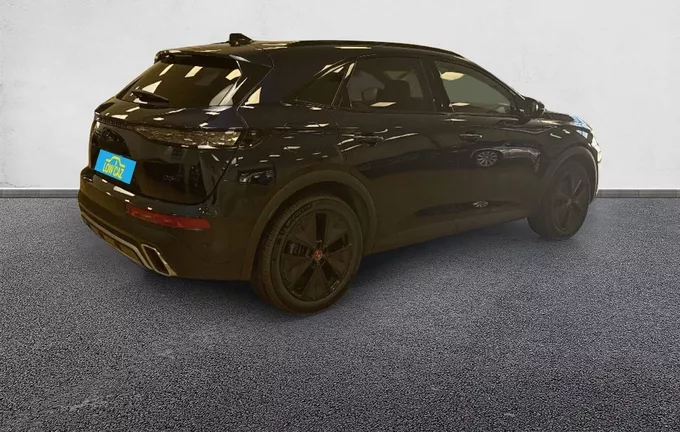 DS DS7 CROSSBACK Hybride E-Tense 225 EAT8 Performance Line+ extérieur trois quart arrière droit 213034