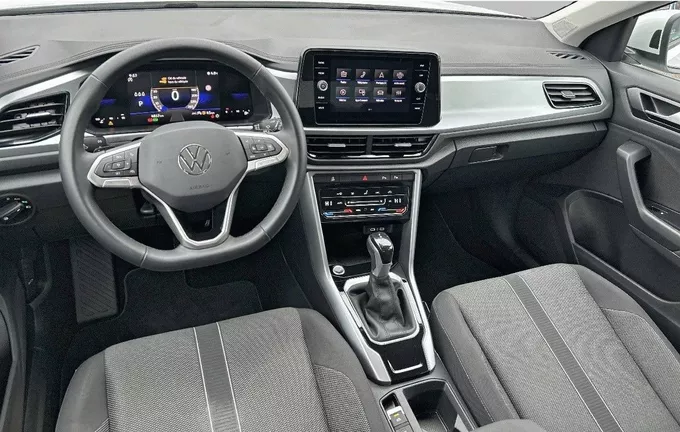 VOLKSWAGEN T-ROC 1.5 TSI EVO2 150 Start/Stop DSG7 VW Edition extérieur trois quart avant droit 2124681