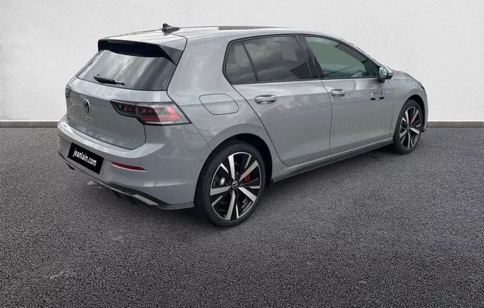 VOLKSWAGEN GOLF 1.5 eHybrid 272 DSG6 GTE extérieur trois quart arrière droit 2390