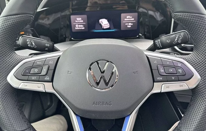 VOLKSWAGEN GOLF 1.5 eHybrid 272 DSG6 GTE photo 12 2390