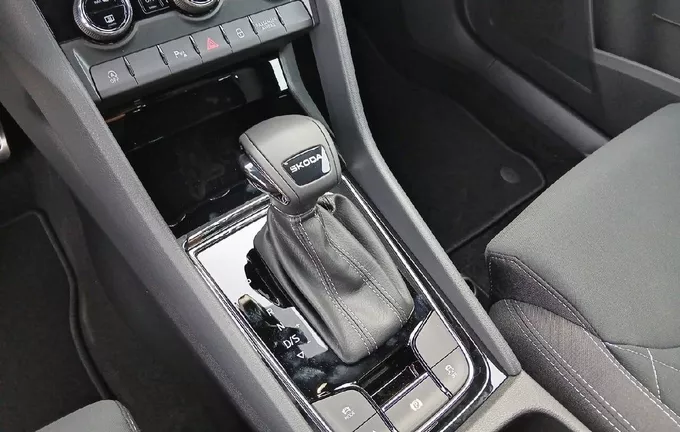 SKODA KAROQ 1.5 TSI Evo 2 150 ch ACT DSG7 Sportline photo 13 3352
