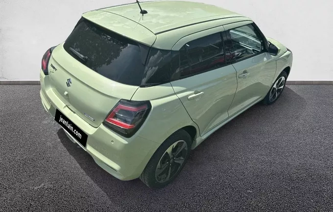 SUZUKI SWIFT 1.2 Dualjet Hybrid AllGrip Pack extérieur trois quart arrière droit 770111
