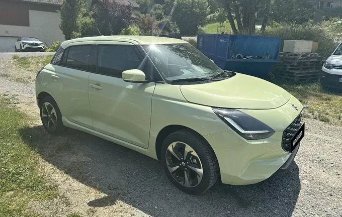 SUZUKI SWIFT 1.2 Dualjet Hybrid AllGrip Pack photo 23 770111