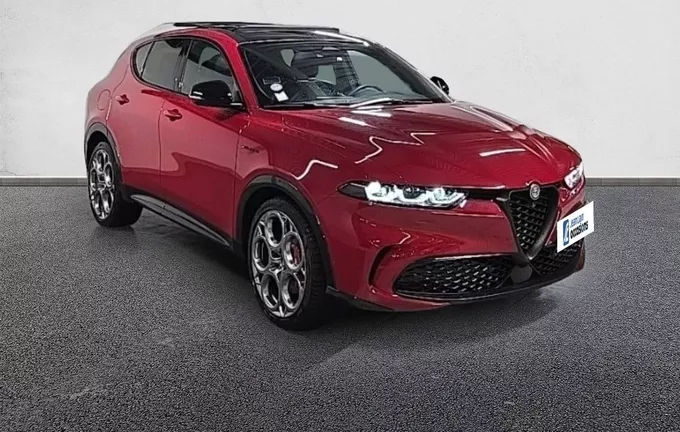 ALFA ROMEO TONALE 1.5 Hybrid 160 ch VGT TCT7 Veloce extérieur trois quart avant droit 2129003