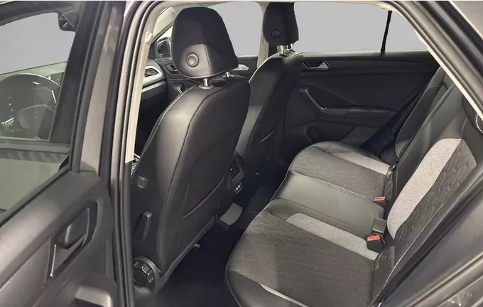 VOLKSWAGEN T-ROC 2.0 TDI 116 Start/Stop BVM6 Life extérieur arrière 2129679
